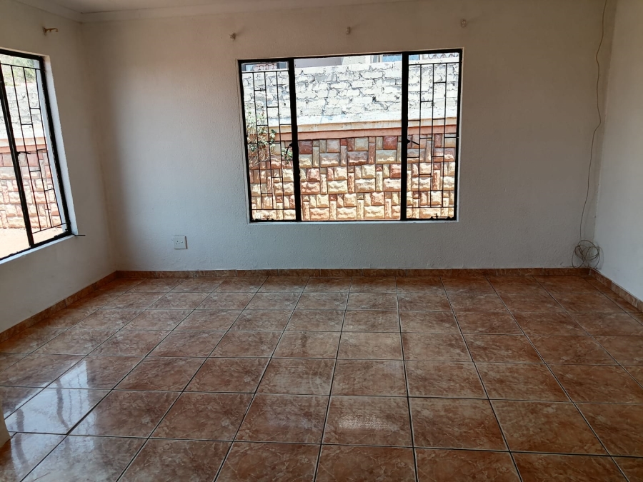 3 Bedroom Property for Sale in Tlhabane West North West